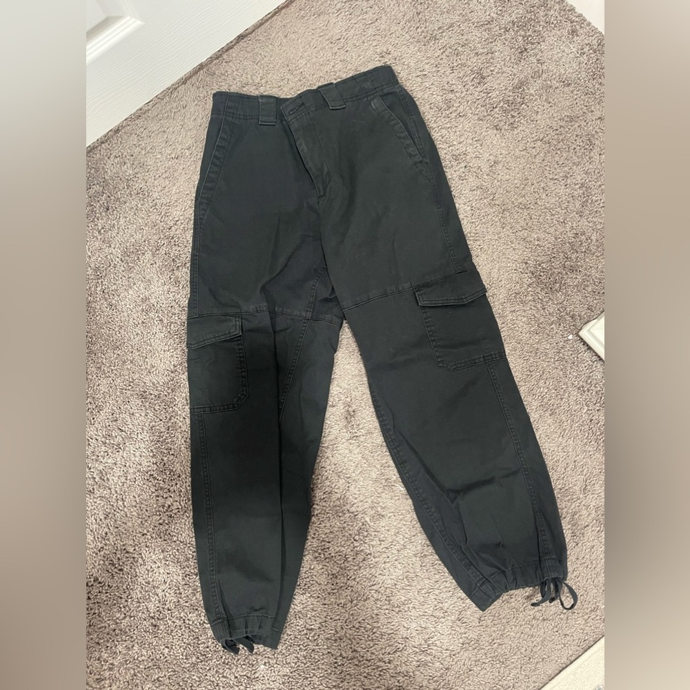 Old Navy Black Cargo Pants
